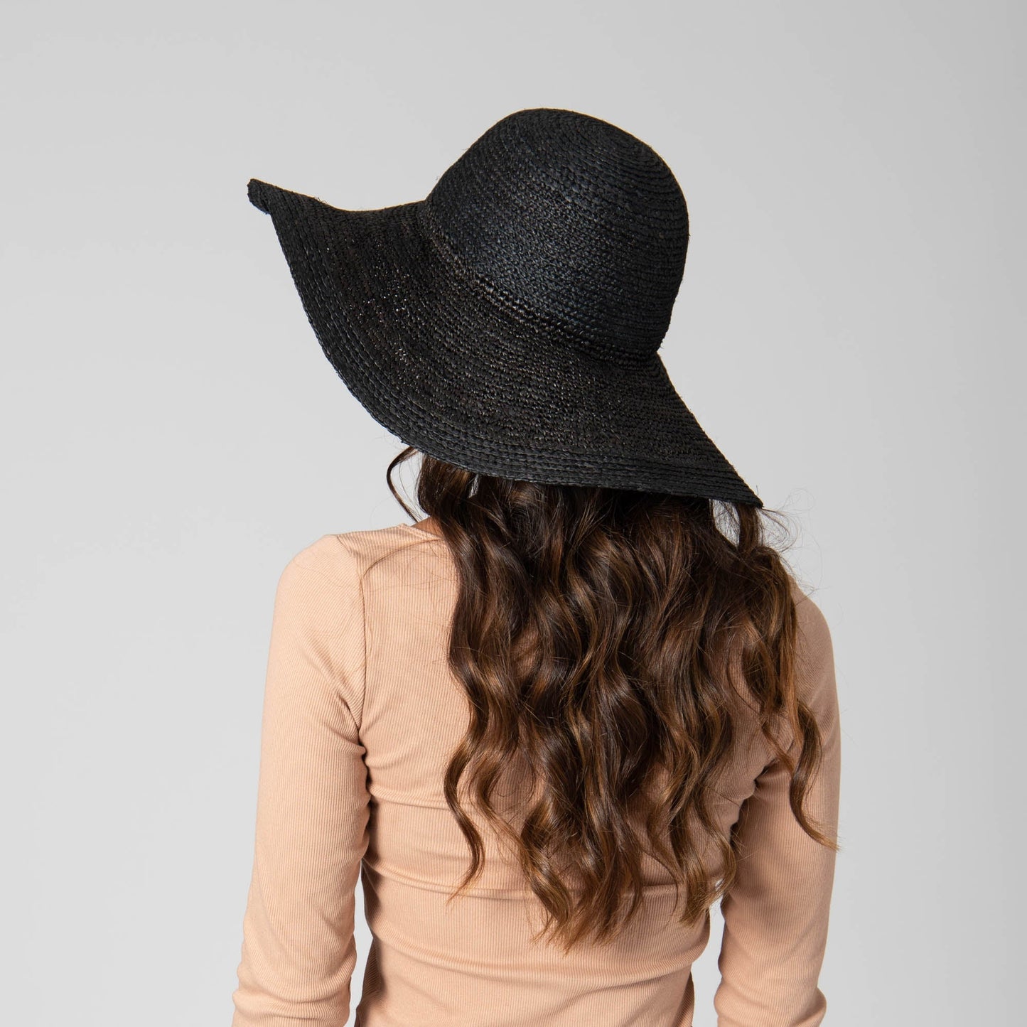Elegant - Raffia Braid Round Crown Sun Hat